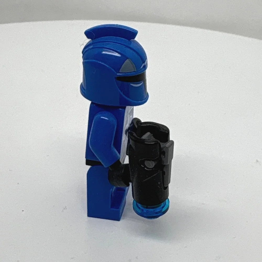 LEGO Star Wars Senate Commando Minifigure Blue Trooper Stud Shooter 75088 sw0614